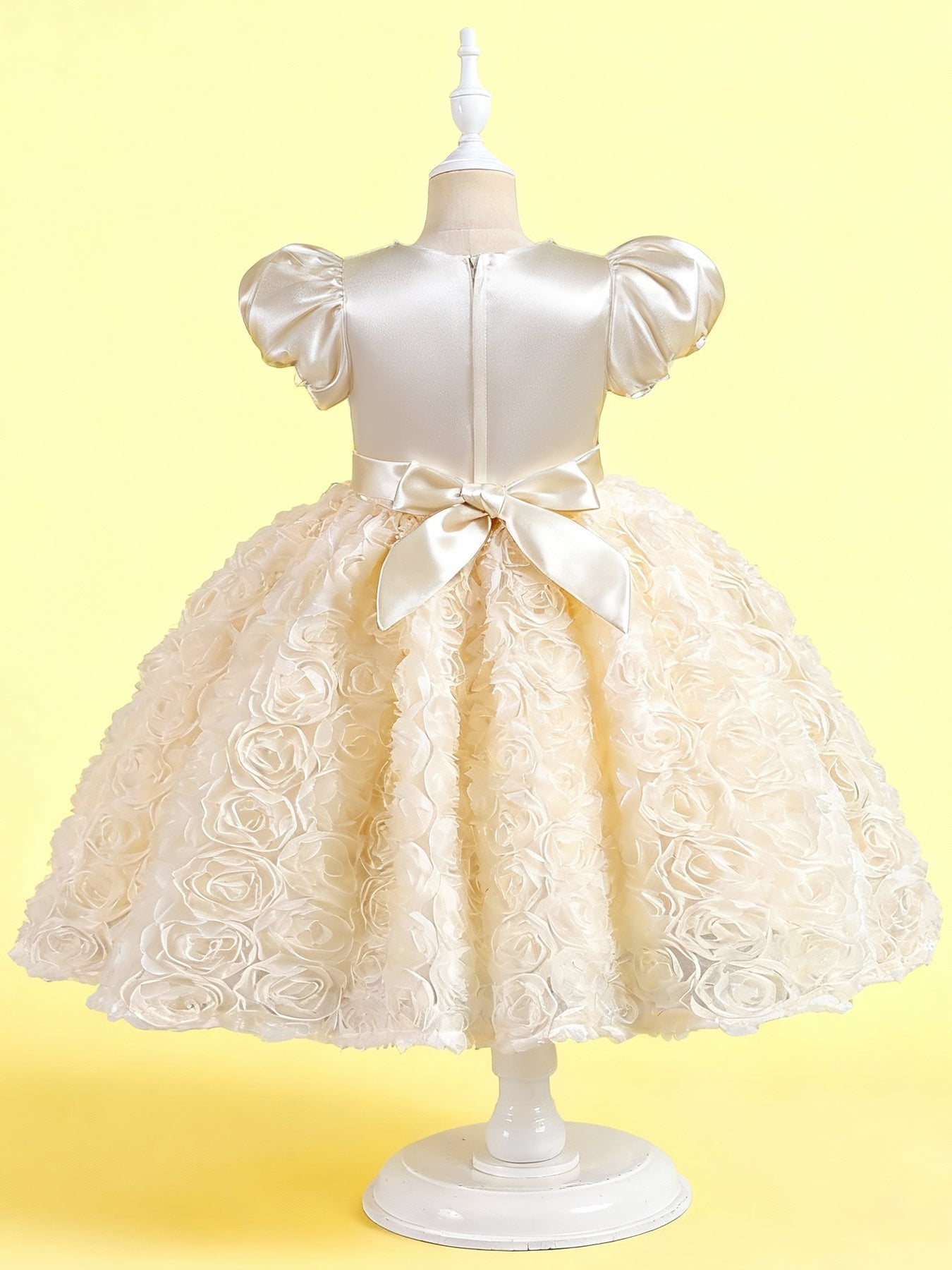 Zvzio Girls Princess Dress with 3D Floral Skirt & Pearl Neckline - Satin Puff Sleeve Flower Girl Party Dress